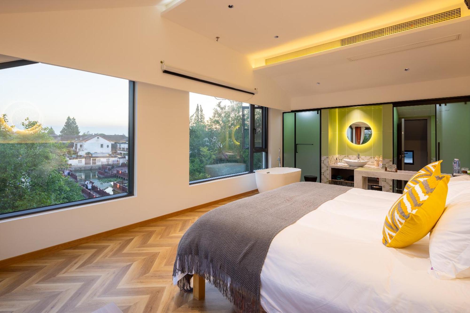 Suzhou Zhouzhuang Slowlife River View Lnn Kunshan  Exterior photo